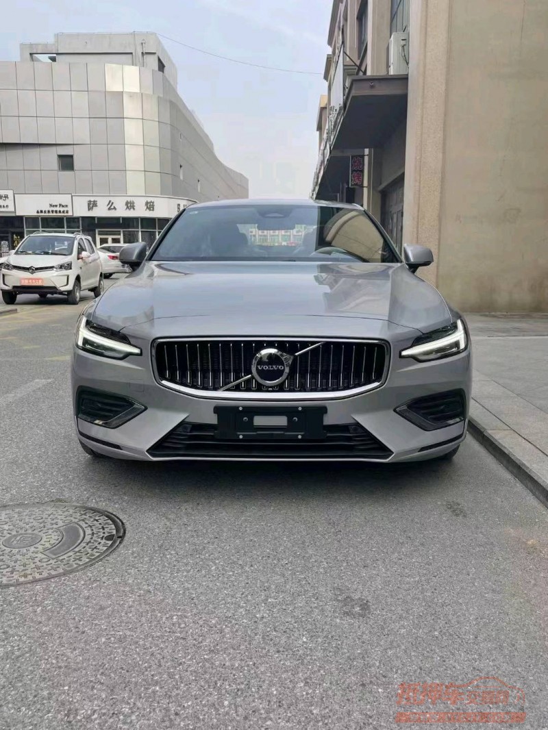 枣庄23年沃尔沃S60L9