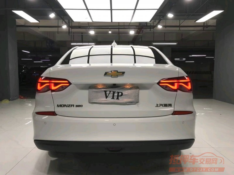 成都20年雪佛兰科鲁泽9