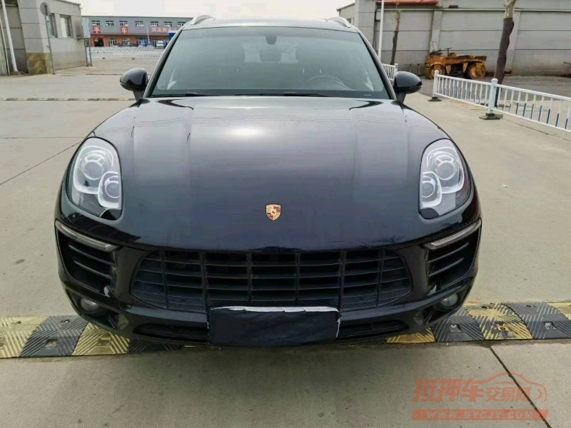 枣庄14年保时捷Macan1