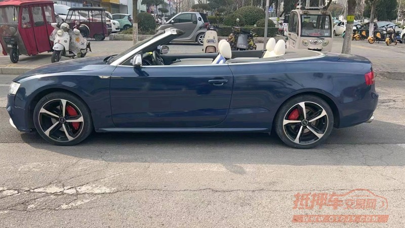 宜昌11年奥迪A57