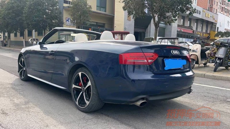 宜昌11年奥迪A52