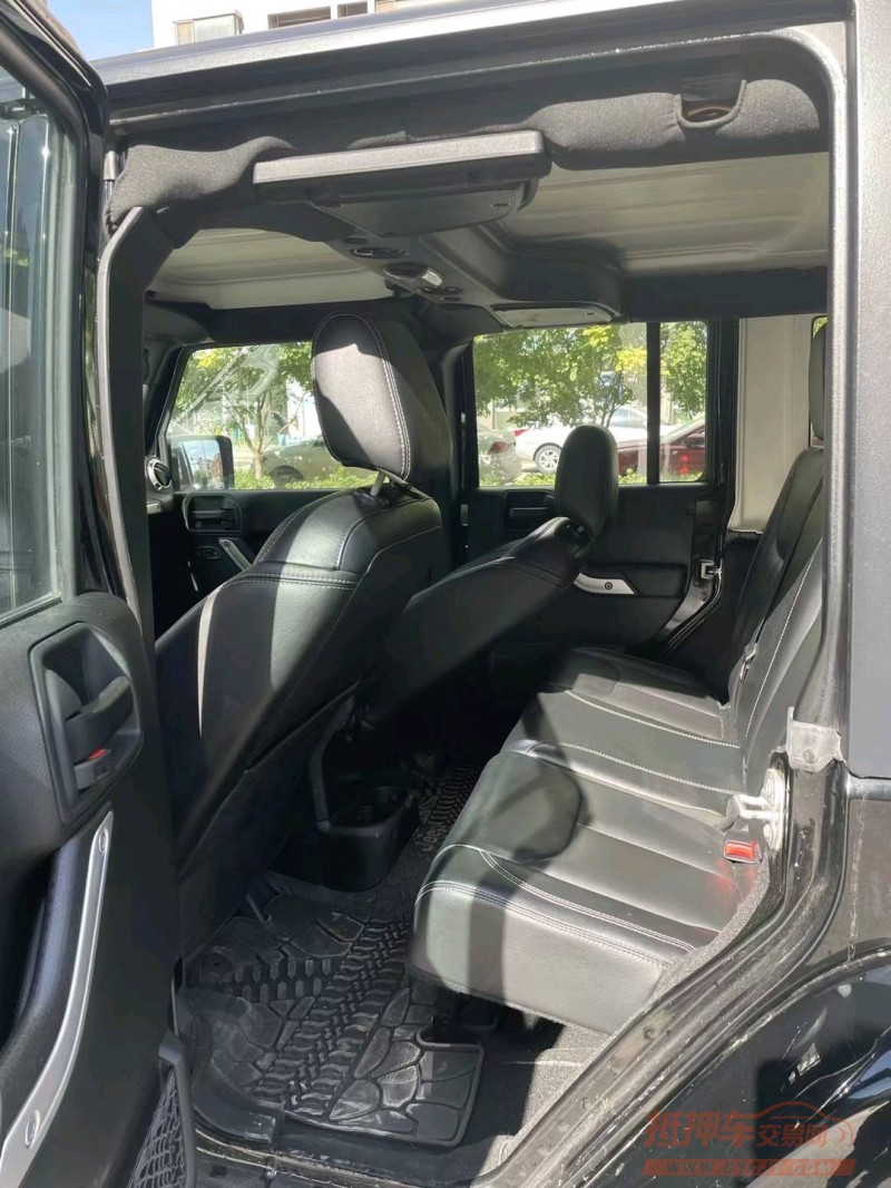 石家庄18年Jeep牧马人8