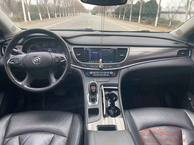 徐州20年别克君越6