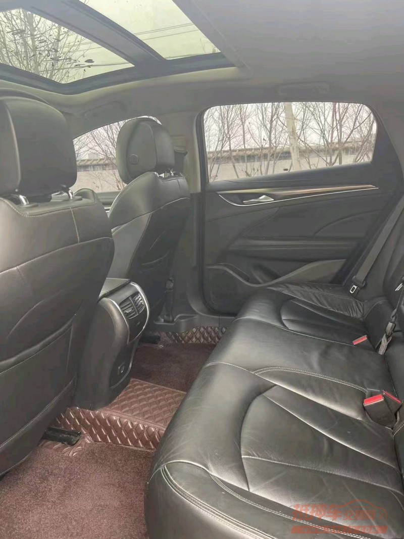 徐州20年别克君越5