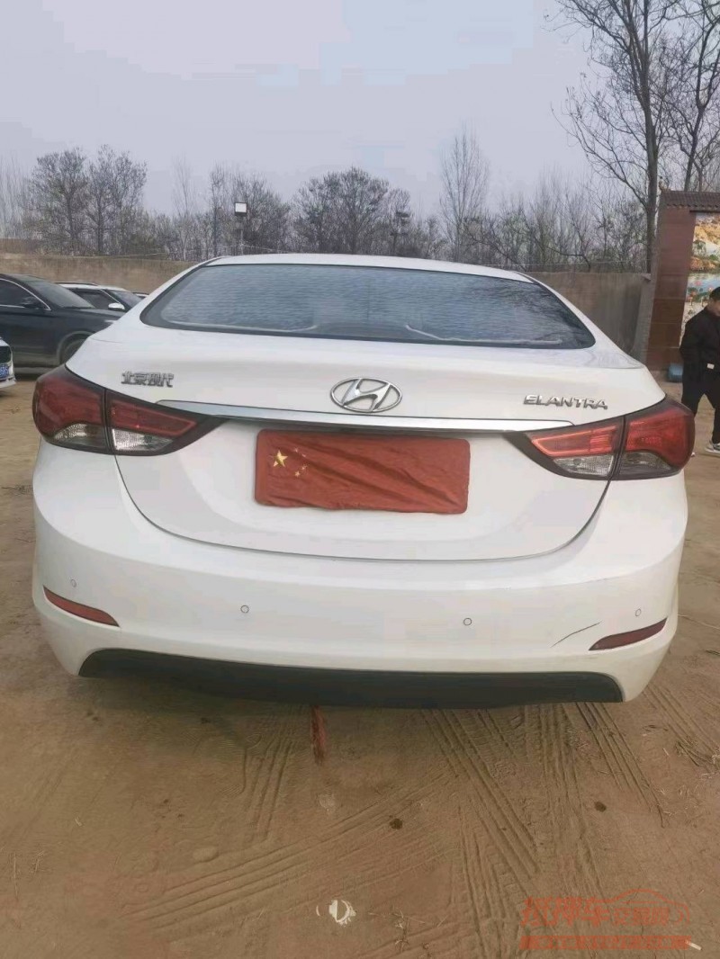 潍坊17年现代朗动8