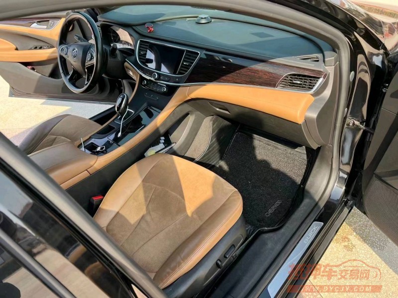 邯郸19年别克君越1