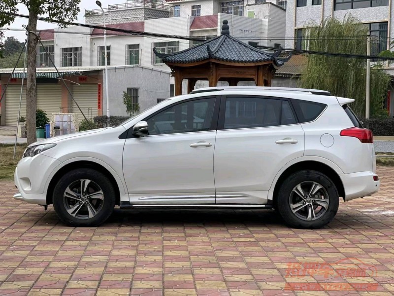 汕头16年丰田RAV4荣放7