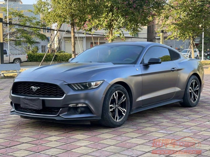 汕头16年福特野马3