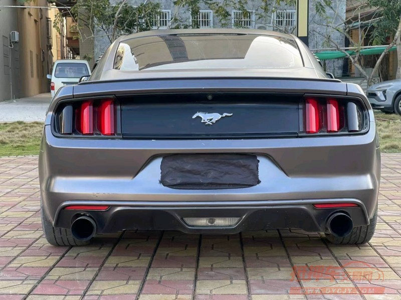 汕头16年福特野马9