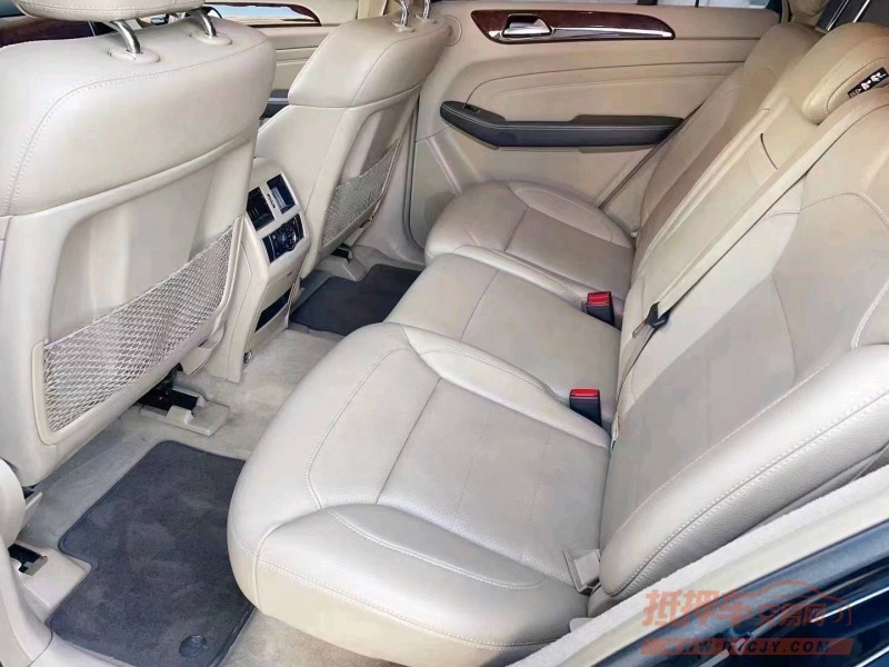 枣庄13年奔驰ML6