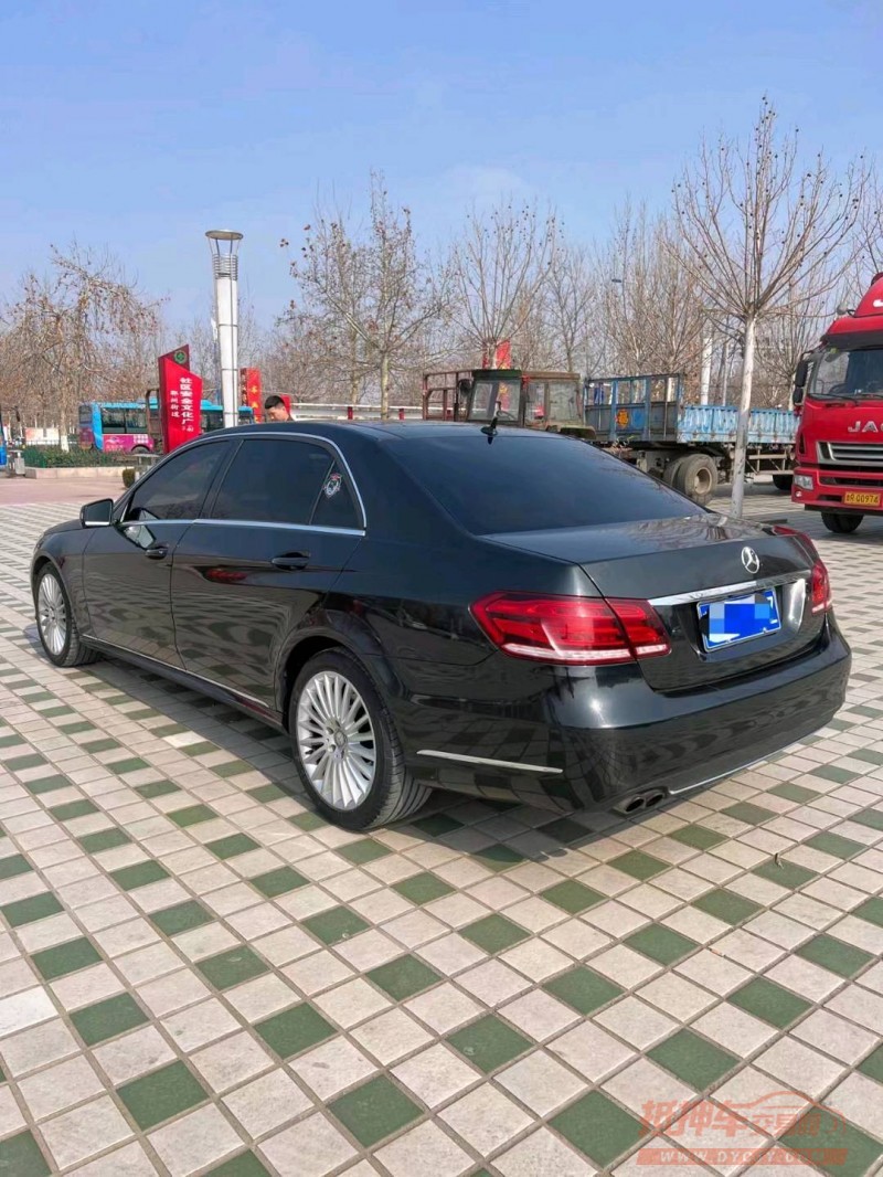 东营13年奔驰E4