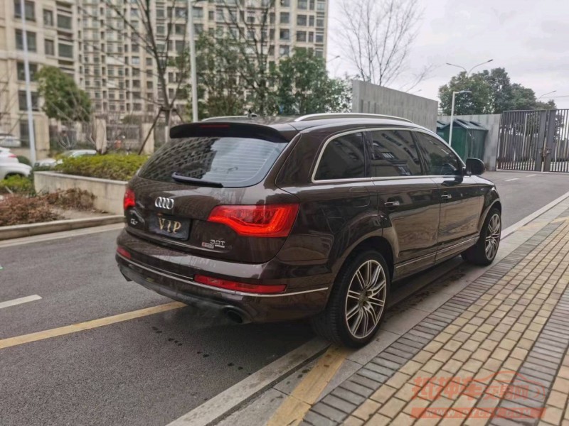 苏州12年奥迪Q73