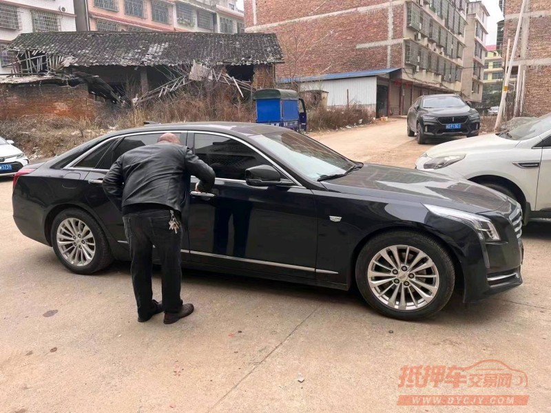 衡陽17年凱迪拉克CT67