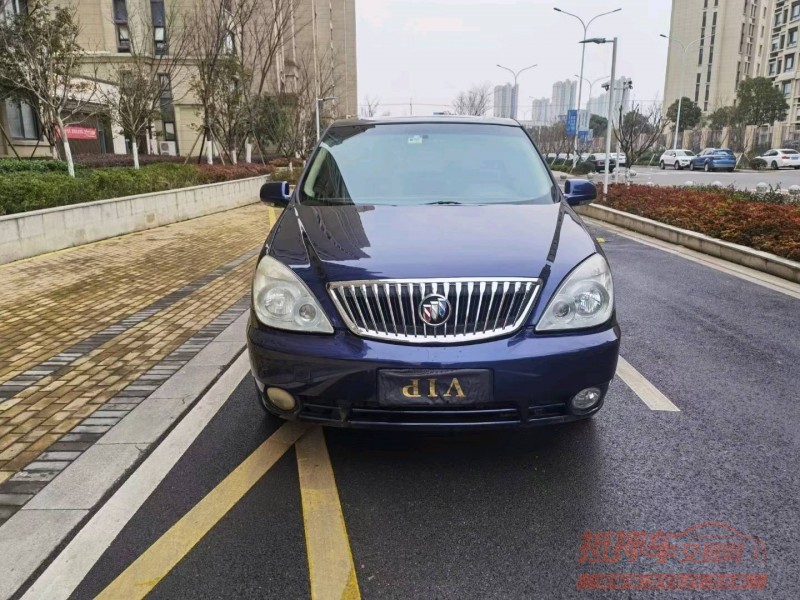 苏州13年别克GL81