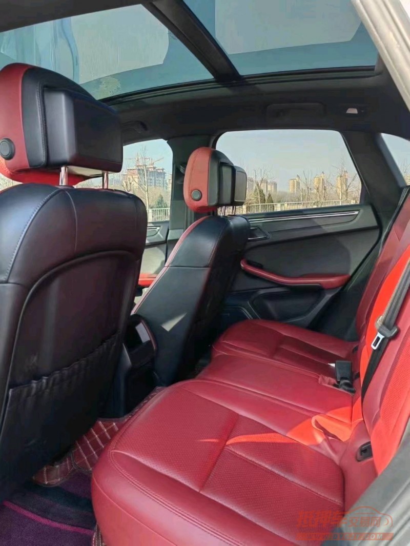 枣庄16年保时捷Macan7