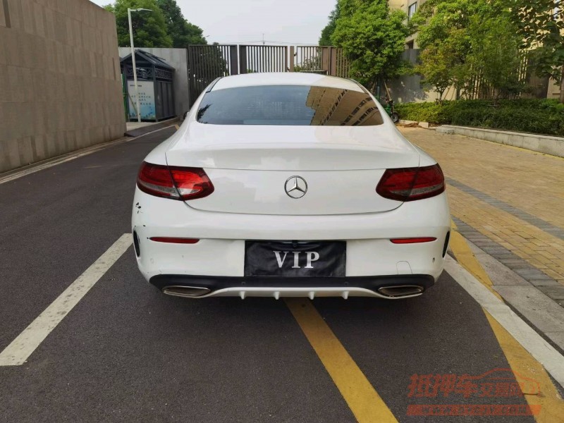 苏州16年奔驰C9