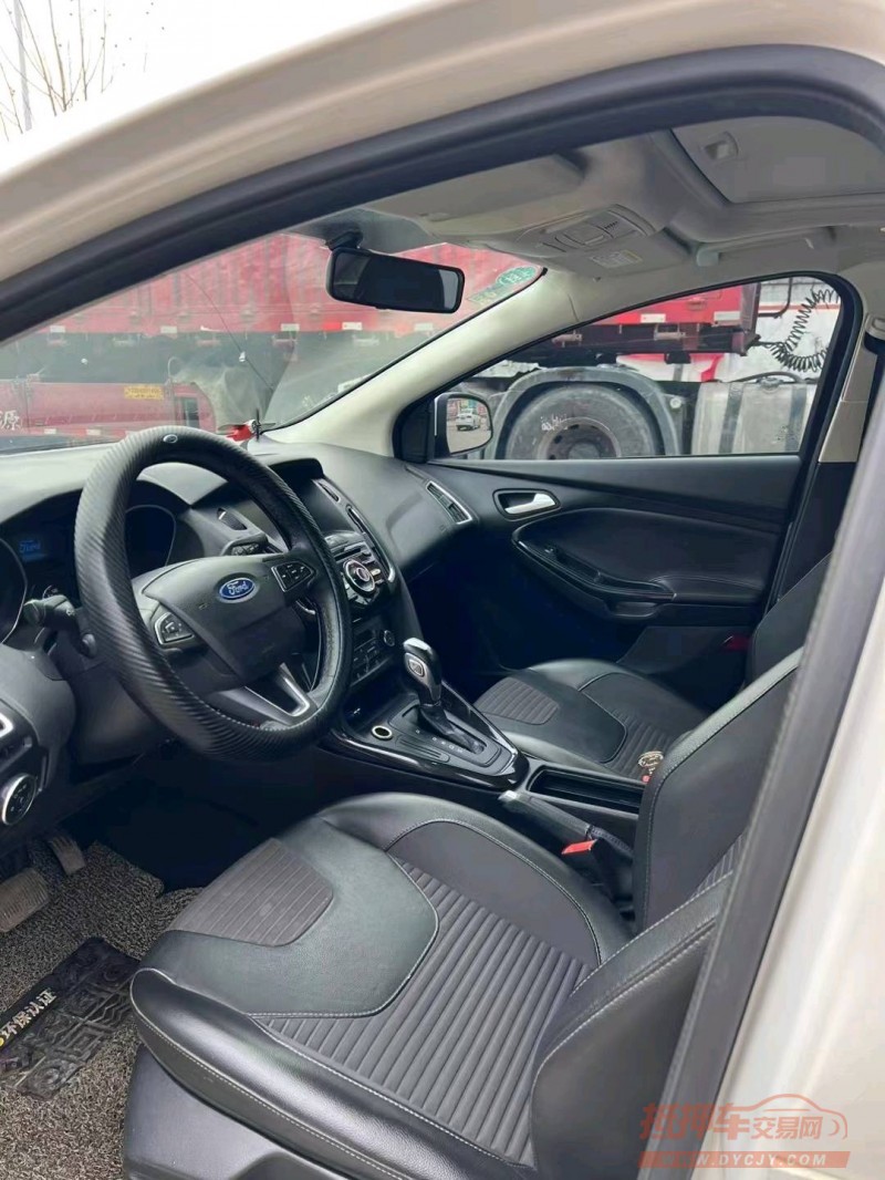 淮南16年福特福克斯7