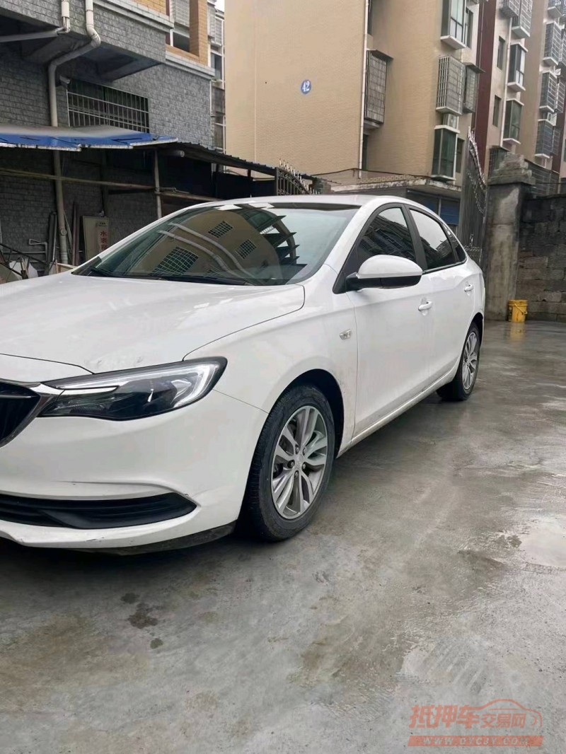 宜春22年别克英朗2