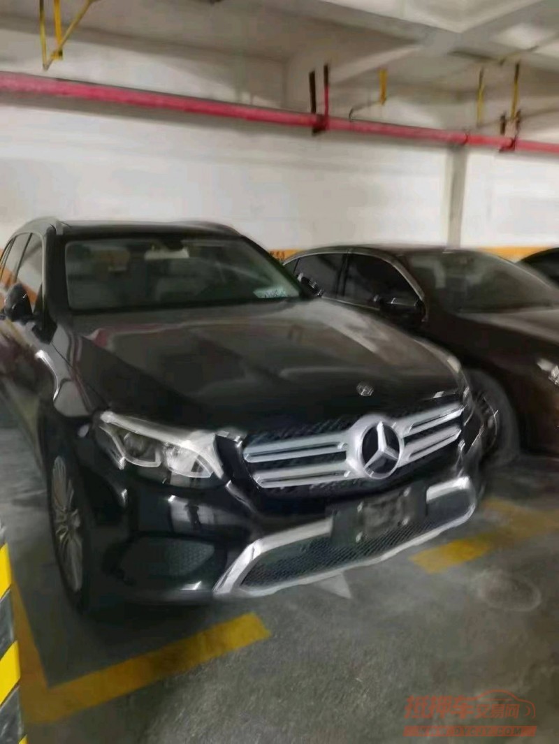 宜昌17年奔驰GLC1