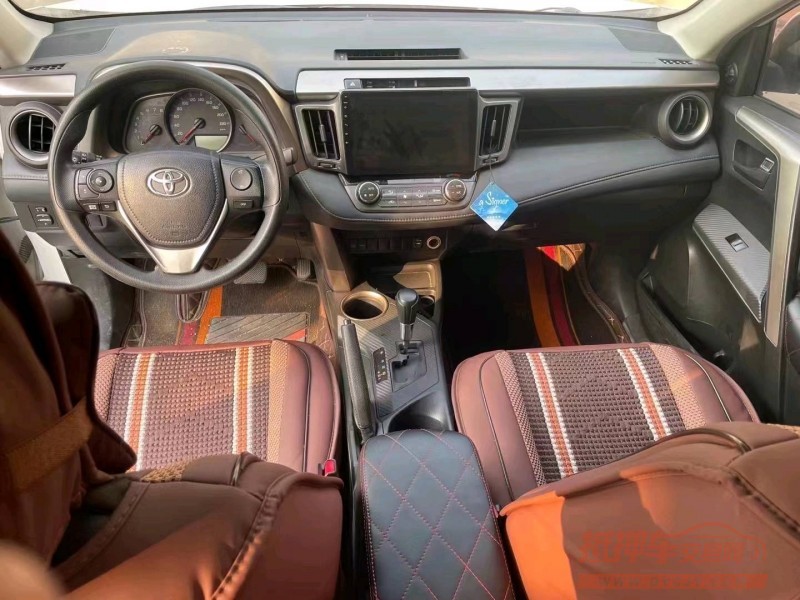 广州16年丰田RAV4荣放4