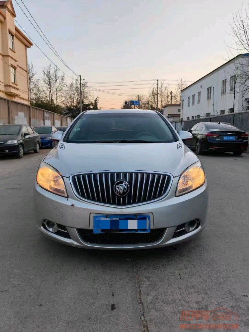 枣庄15年别克英朗1