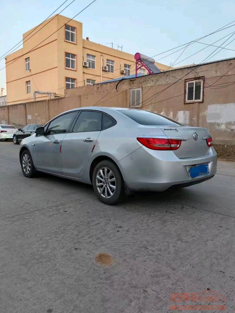 枣庄15年别克英朗3