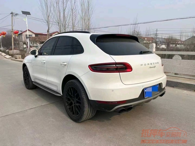 枣庄17年保时捷Macan2