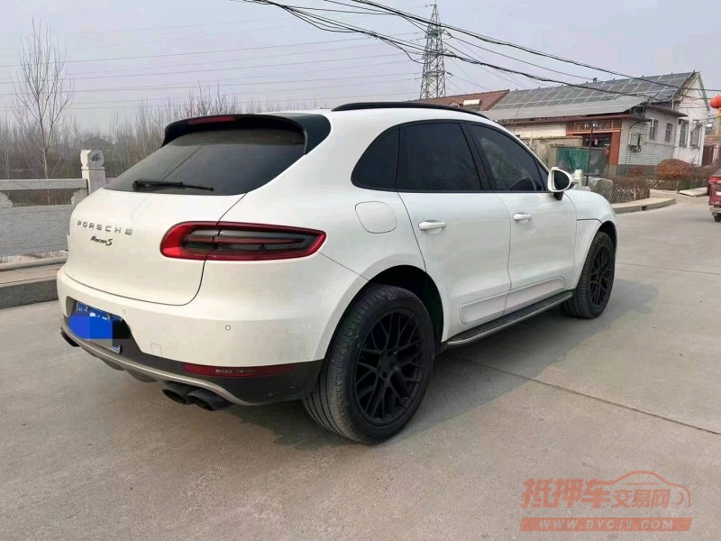 枣庄17年保时捷Macan4