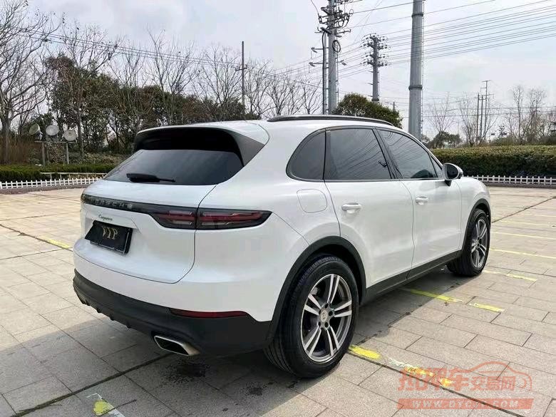 盐城20年保时捷卡宴8