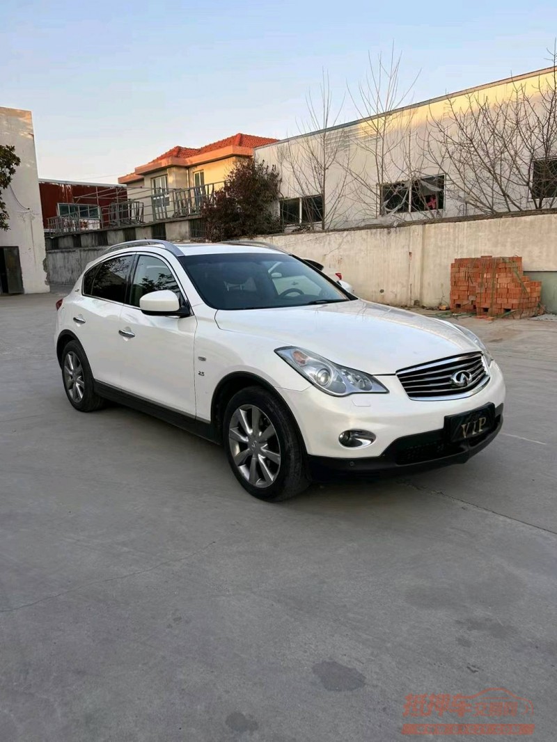 宿遷13年英菲尼迪QX506