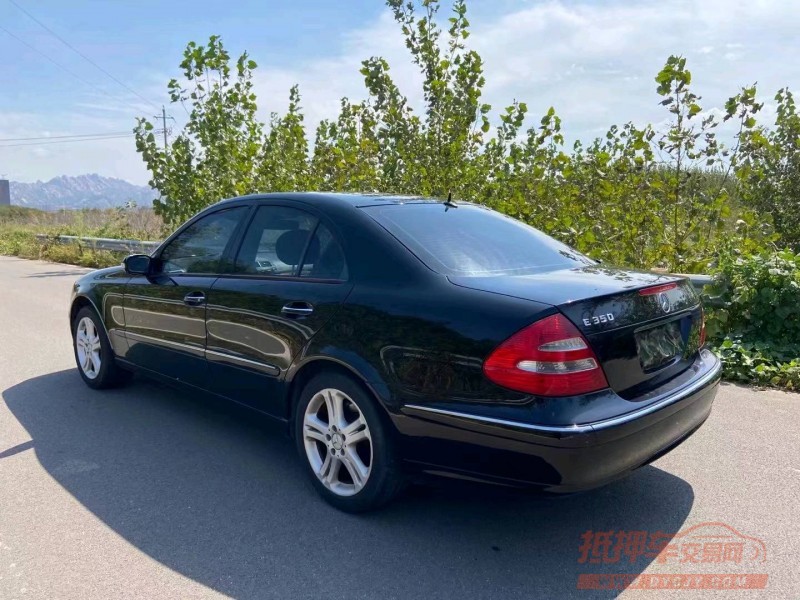 枣庄10年奔驰E9