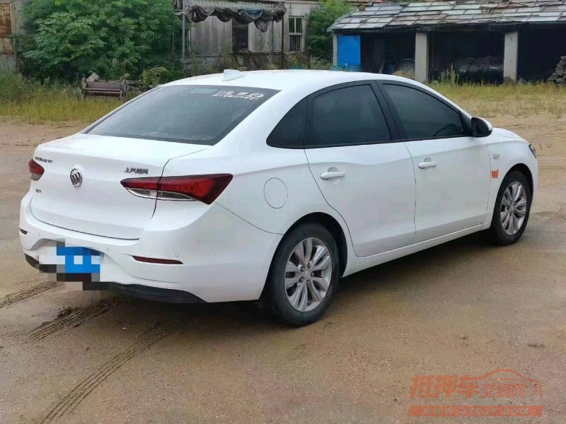 枣庄18年别克英朗GT7