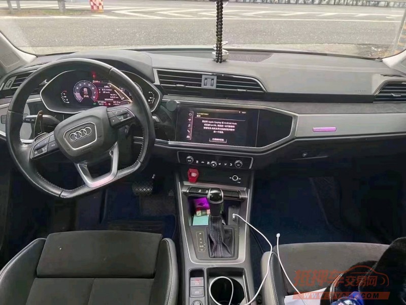 重庆20年奥迪Q38