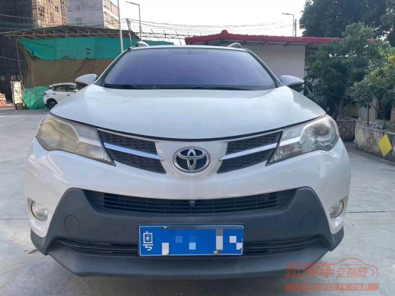 珠海16年丰田RAV4荣放1