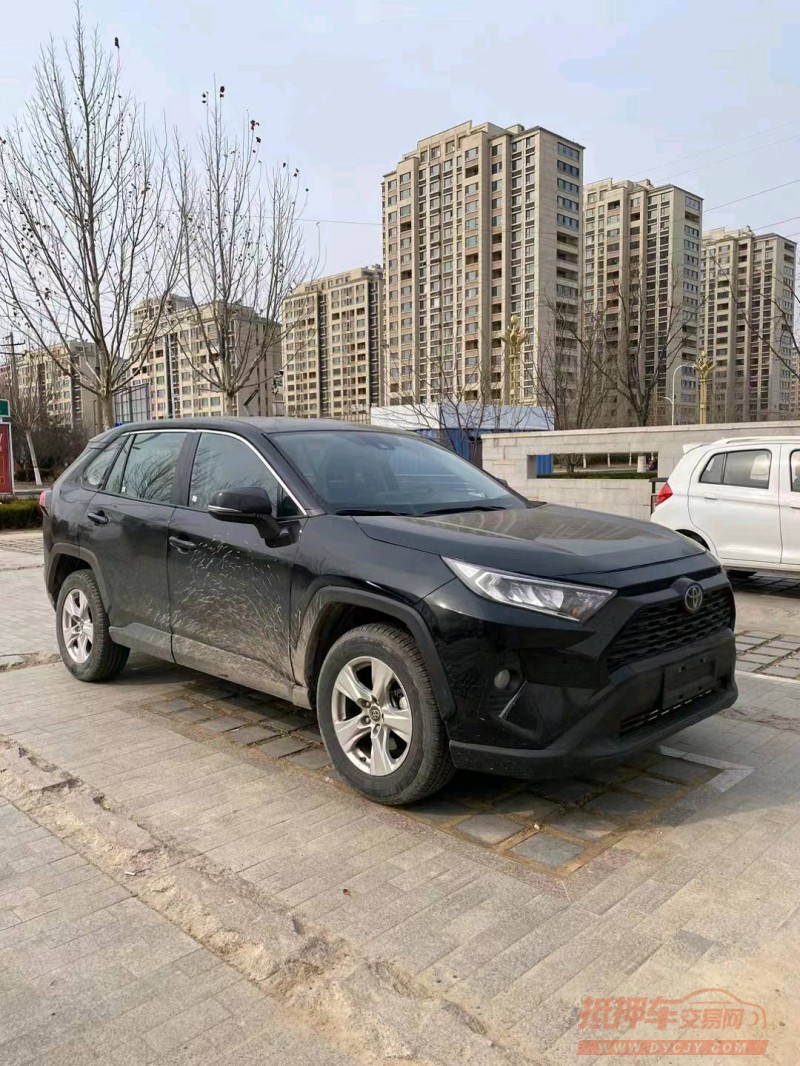 枣庄21年丰田RAV4荣放7