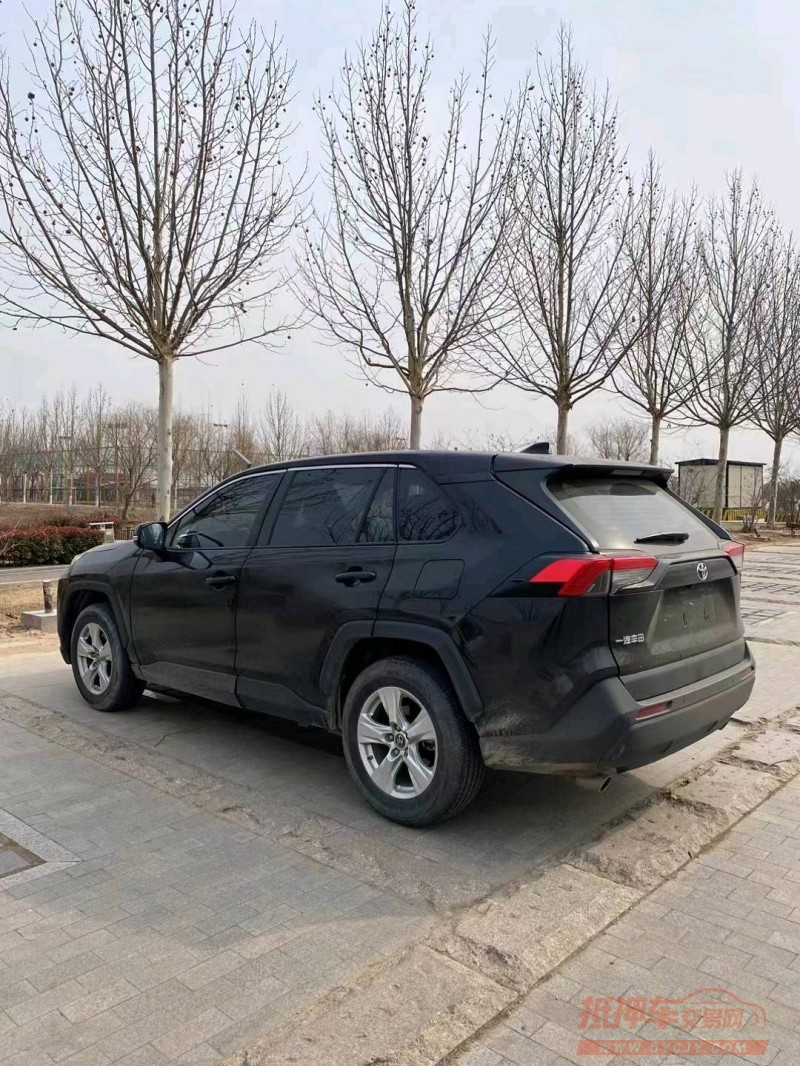 枣庄21年丰田RAV4荣放2