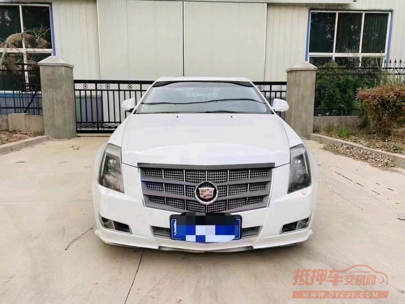 青岛10年凯迪拉克CTS1