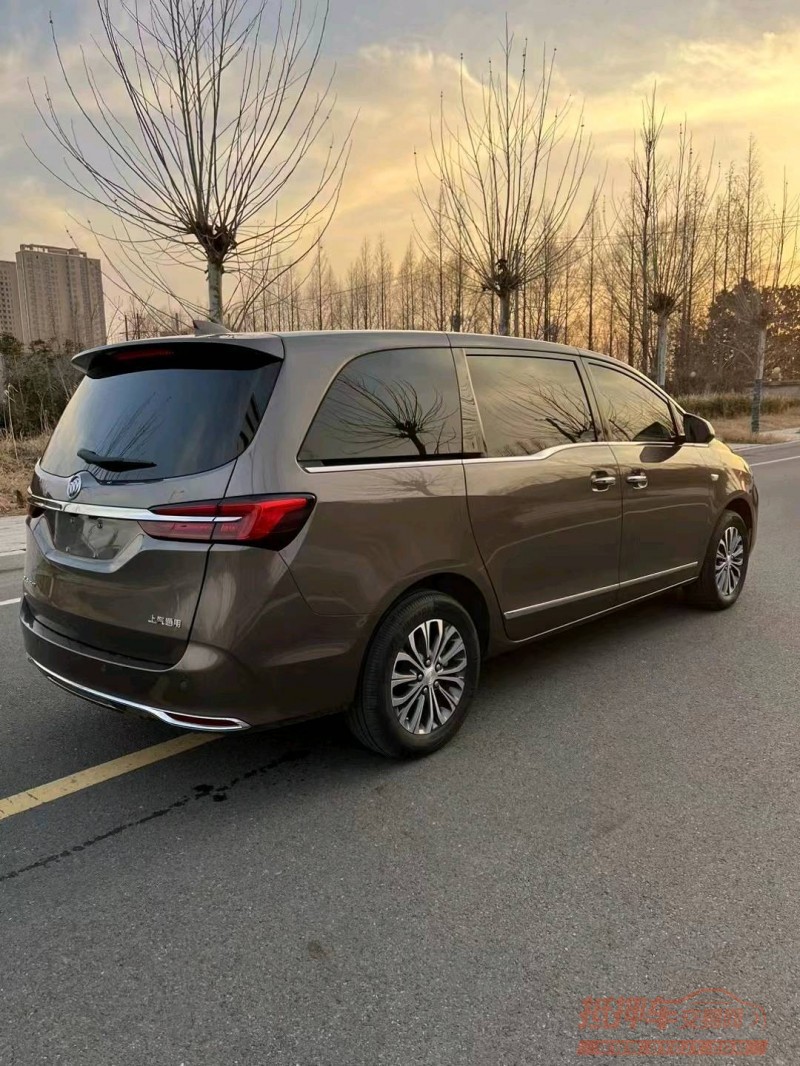 徐州20年别克GL82