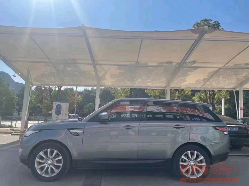 安顺14年路虎揽胜运动3