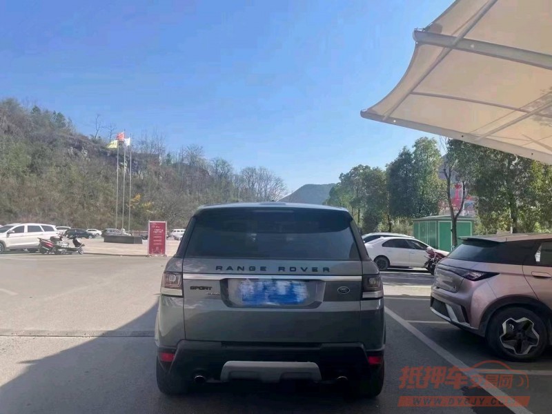安顺14年路虎揽胜运动9