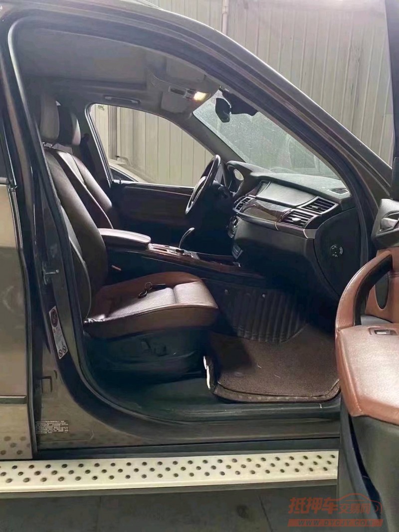 安顺13年宝马X55