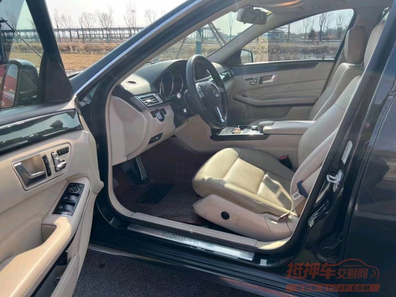 保定13年奔驰E8