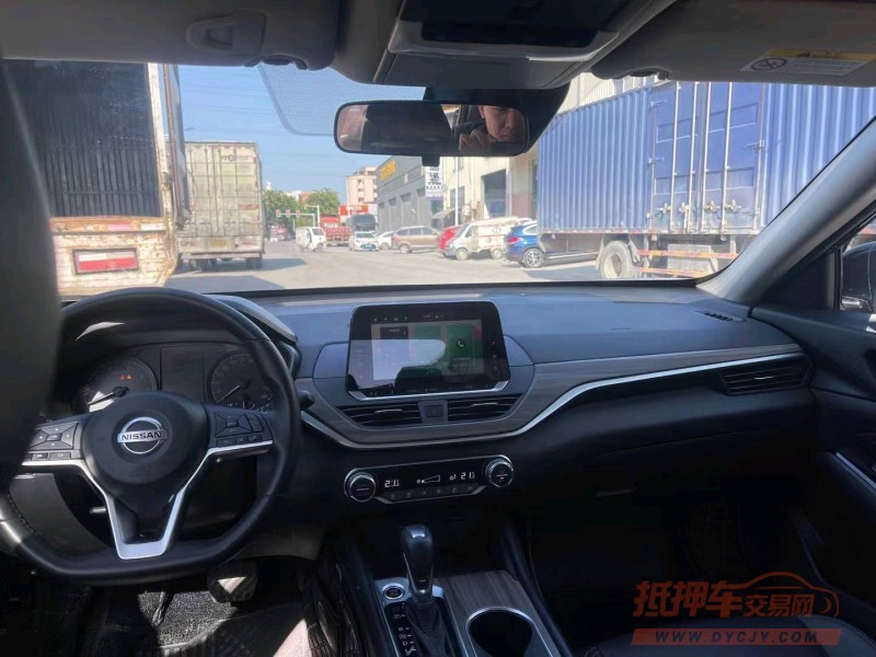 东莞22年日产天籁4