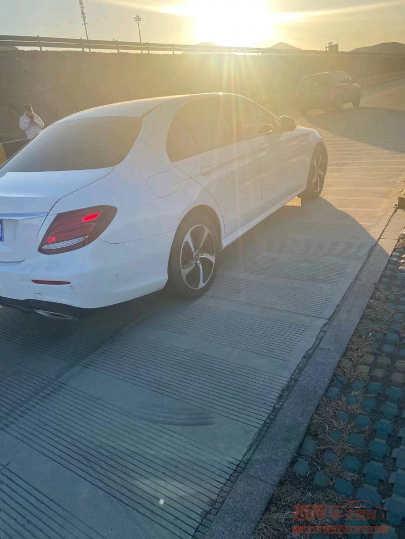枣庄17年奔驰E6