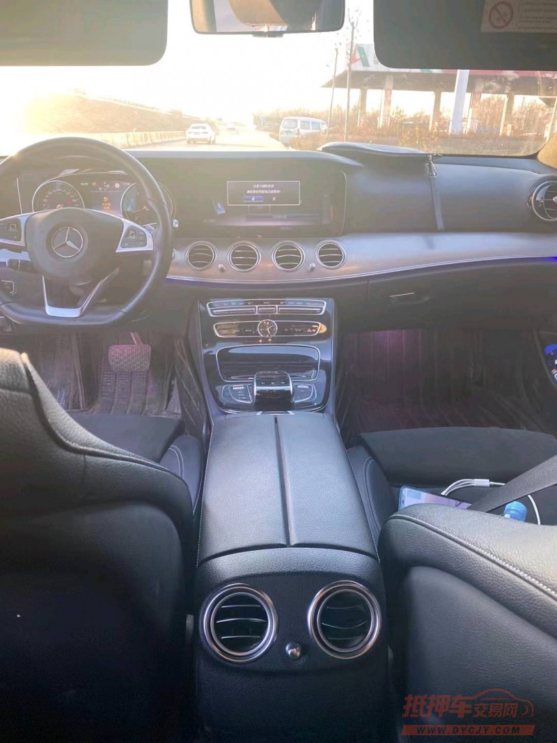 枣庄17年奔驰E8