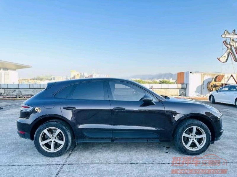 东莞20年保时捷Macan8