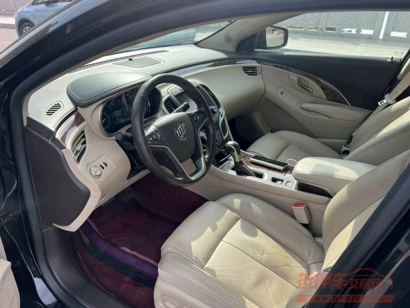 徐州15年别克君越3