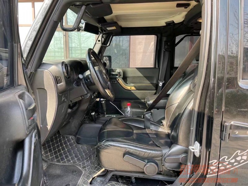 枣庄15年Jeep牧马人7