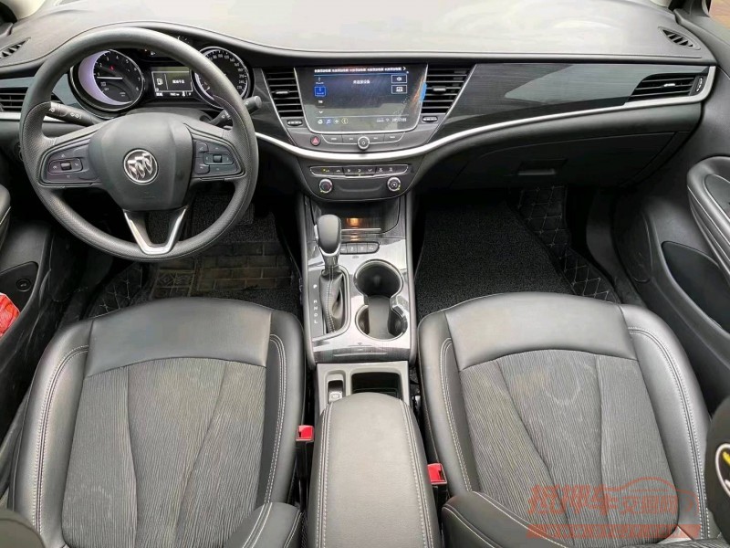 汕头21年别克威朗6