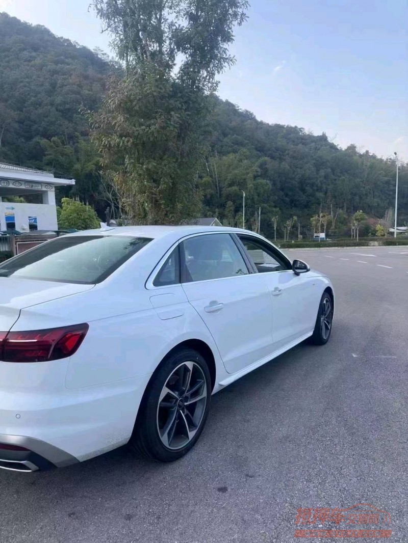 重庆23年奥迪A4L7